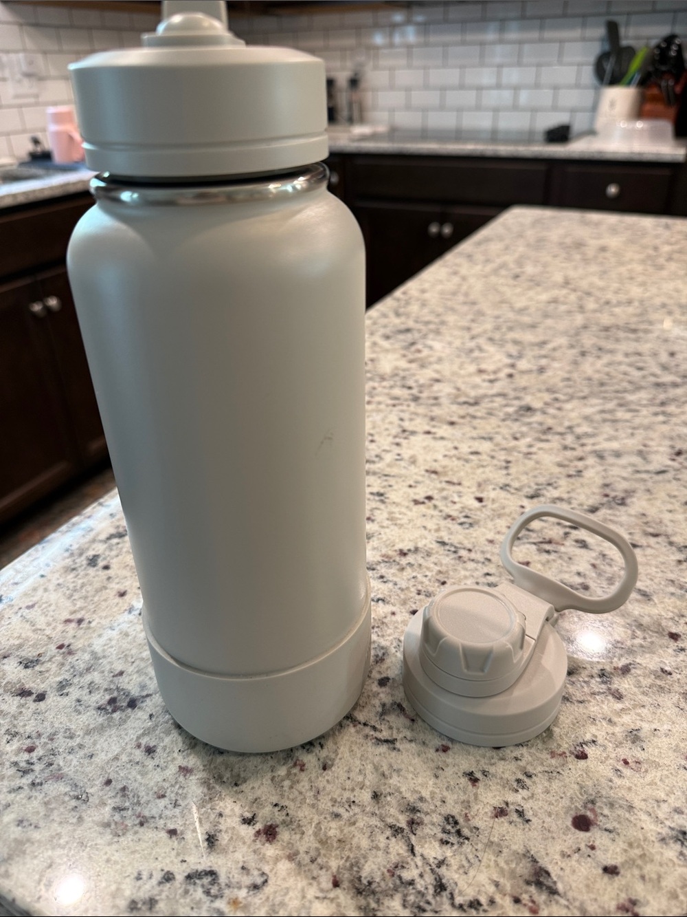 Hydrapeak Neutral Cream Insulated Water Bottle with Removable Lid
